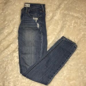 Distressed Denim | Light Wash | Skinny